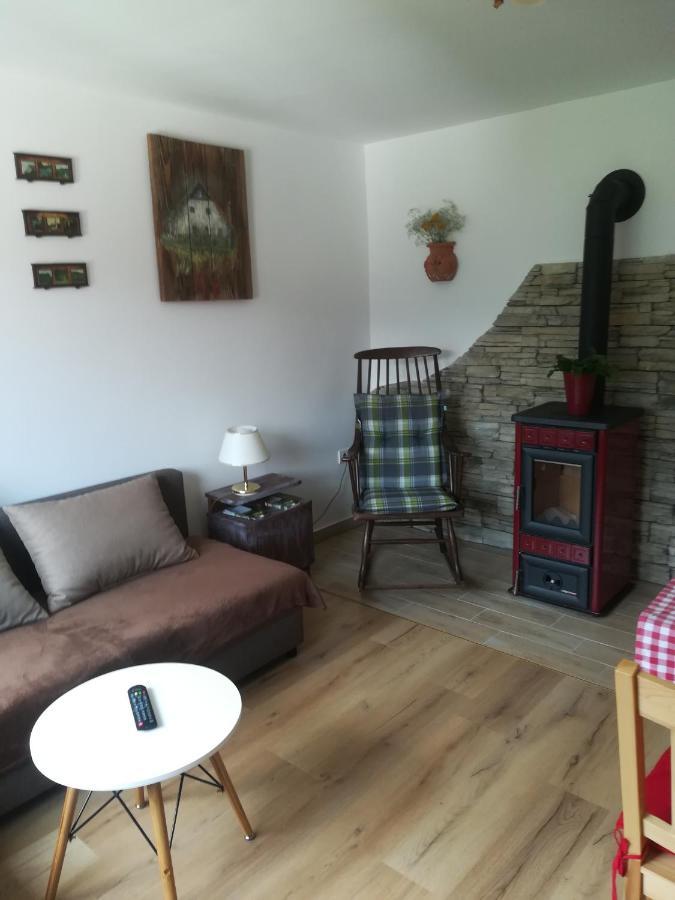 דירות בוהינסקה בלה Apartma Pr' Stengarju מראה חיצוני תמונה