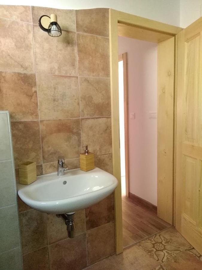 דירות בוהינסקה בלה Apartma Pr' Stengarju מראה חיצוני תמונה