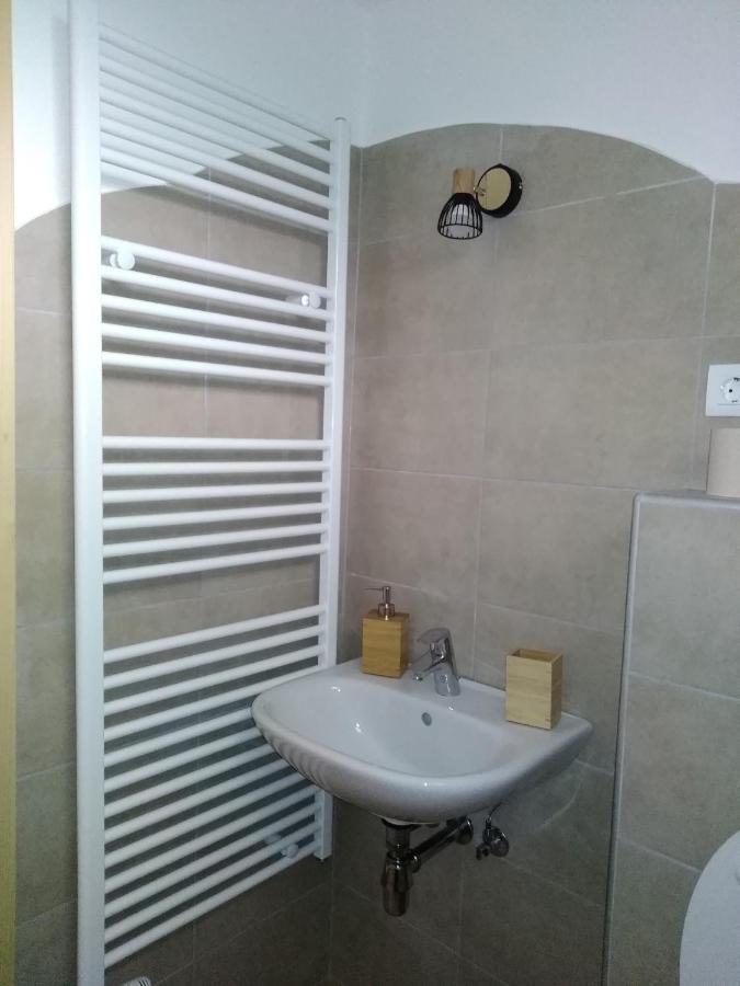 דירות בוהינסקה בלה Apartma Pr' Stengarju מראה חיצוני תמונה